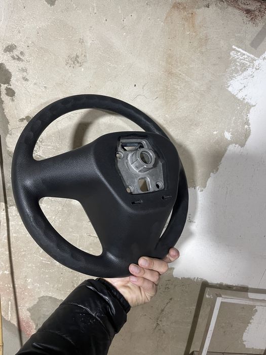 Руль(кермо) opel Astra j