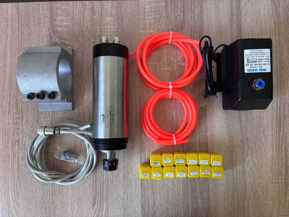 Комплект ЧПК: Шпиндель 2.2 кВт (80 мм, ER20, 220V) + Помпа + Кронштейн + Цанги + Кабель