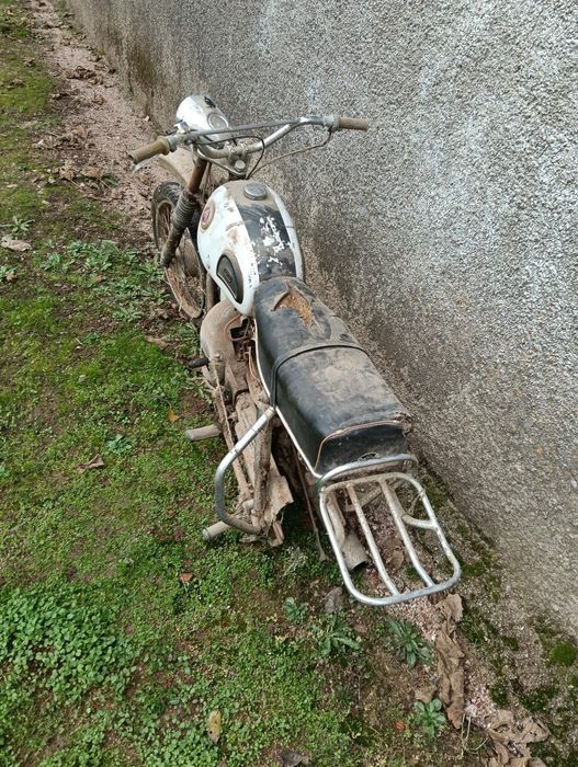 Mota peças marca Casal