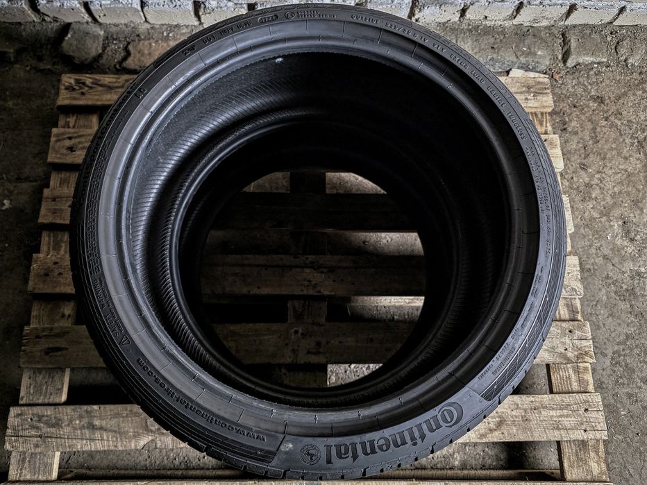 Пара 235/35r19 Continental | 2024 | 7mm | Made in Czech Republic | Преміум шини | Як нові, ідеальний стан, без пошкоджень, без ремонтів, без дефектів