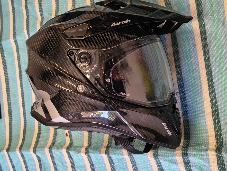 Kask Airoch commander MTB Adventure z daszkiem i blendą