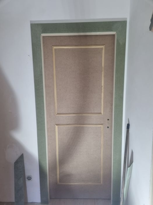 Instalação piso e portas