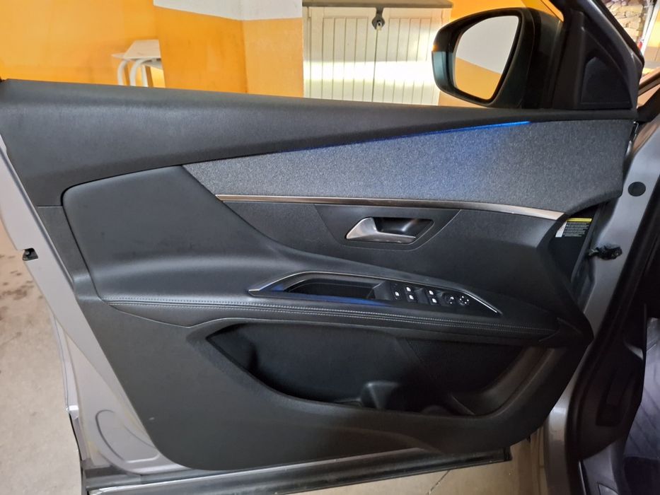 Peugeot 5008 allure 2019 7 Lugares