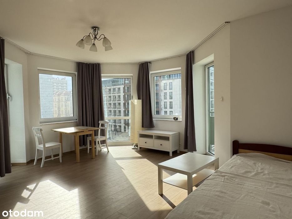Centrum, nowe, balkon, portiernia, ochrona, m.postojowe