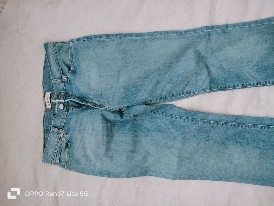 Spodnie Levis damskie