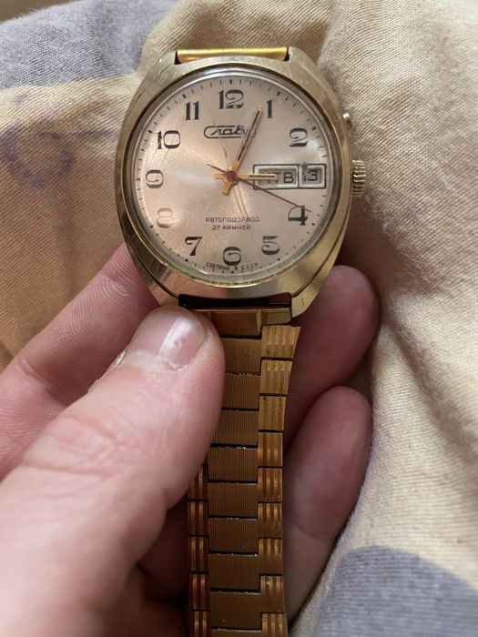 Продам Часы Слава 27 камней Au