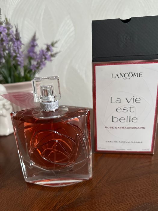 Женский подарочный  Lancôme La vie est belle rose extraordinaire