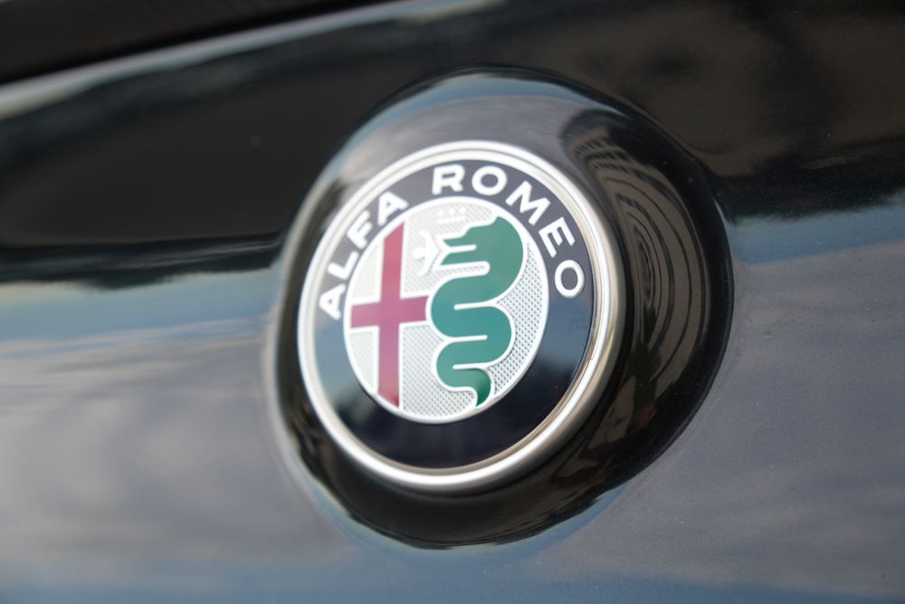 Alfa Romeo Giulia 2017 VIN ZARFAEEN6J7563965 фото оголошення 13 з 24