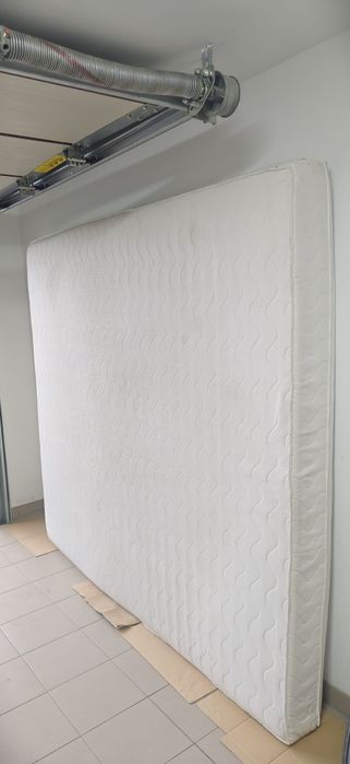 Materac piankowy 200x220cm