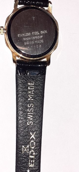 Relogio marca Edox  de mulher como novo