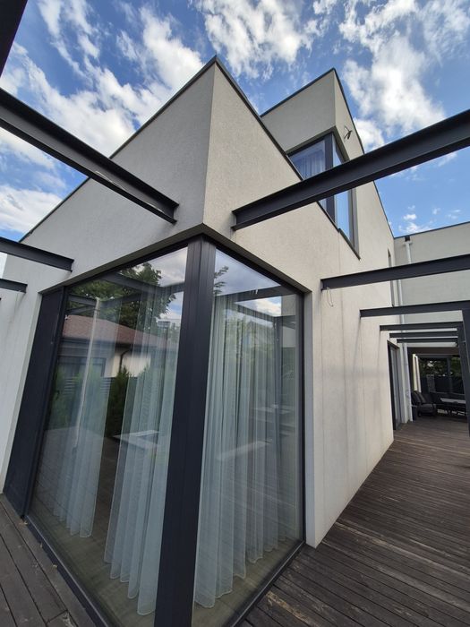 Продам новый современный дом в стиле "High Tech"! Аналогов нет!