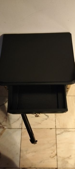 Mesa de cabeceira Barroco Luís xv (impecável) (ver desconto no texto)