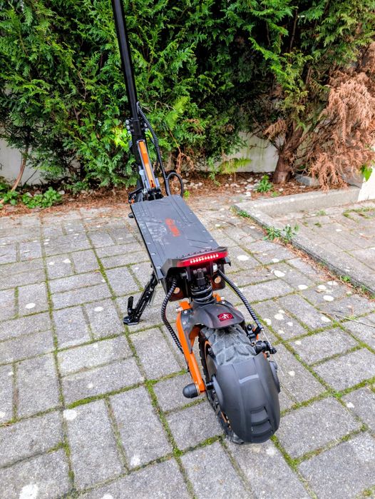 Trotinete Elétrica Geleipu Z1 Pro Dual Motor 2400W Potência Total