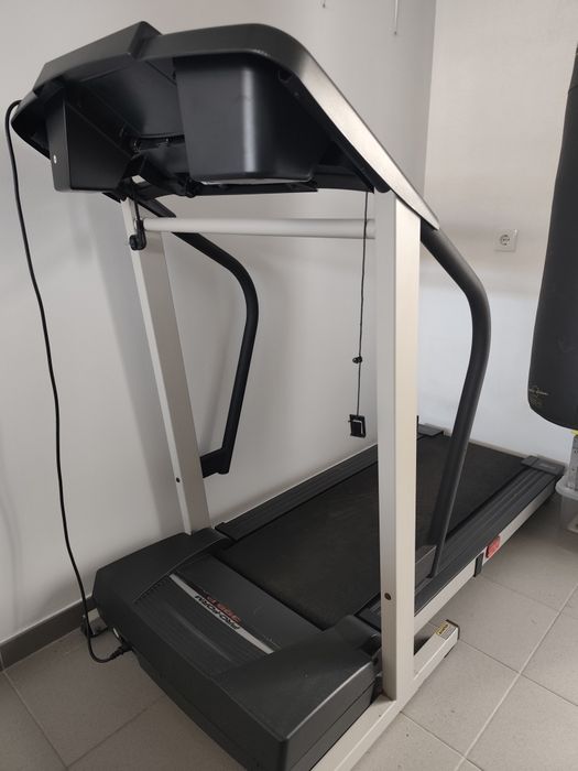 Electric Treadmill455280098374461440