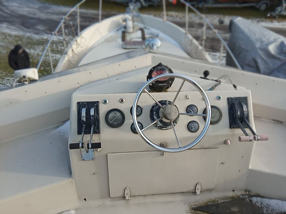 Jacht motorowy  hauseboat super okazja