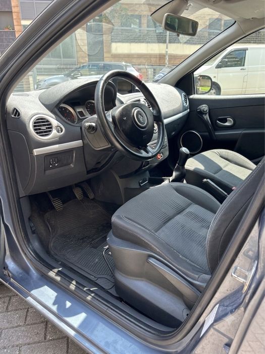 Renault Clio Break 1.2 Dynamic (2011) | 154.000km | GPS