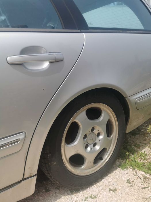 Mercedes Benz, DaimlerChrysler D Kombi 2002