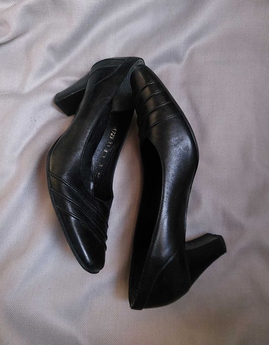 Buty skórzane 23,5 cm wkładki