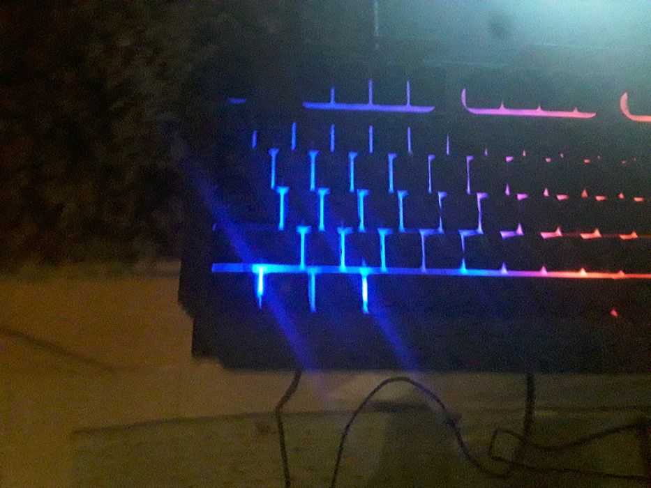 Teclado gamingcomo novo