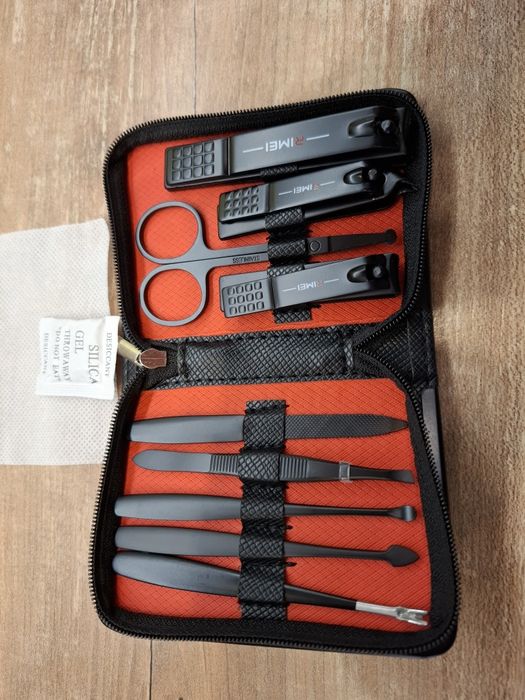 Дорожные маникюрные наборы