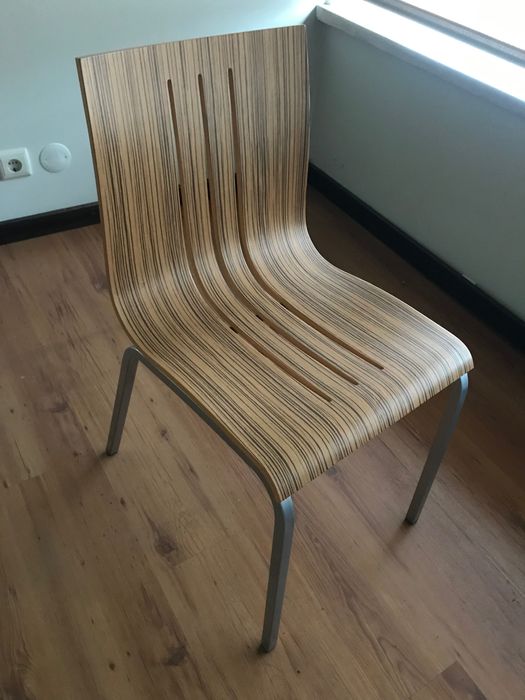 4 Mesas 8 cadeiras cafe/ pastelaria