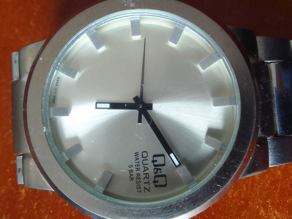 годинник підробка японської Q&Q