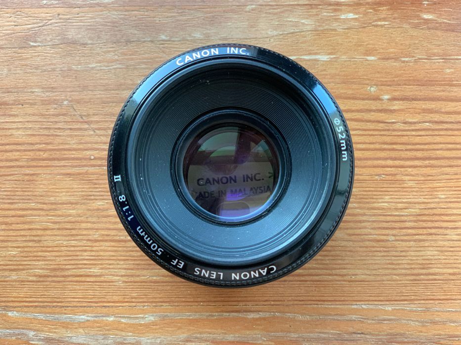 Canon EF 50mm f/1.8 II