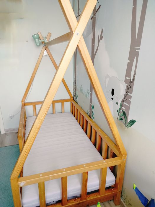 Łóżko dziecięce domek tipi z szufladą + materac