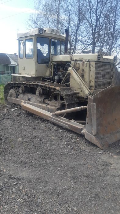 Продається бульдозер з документами