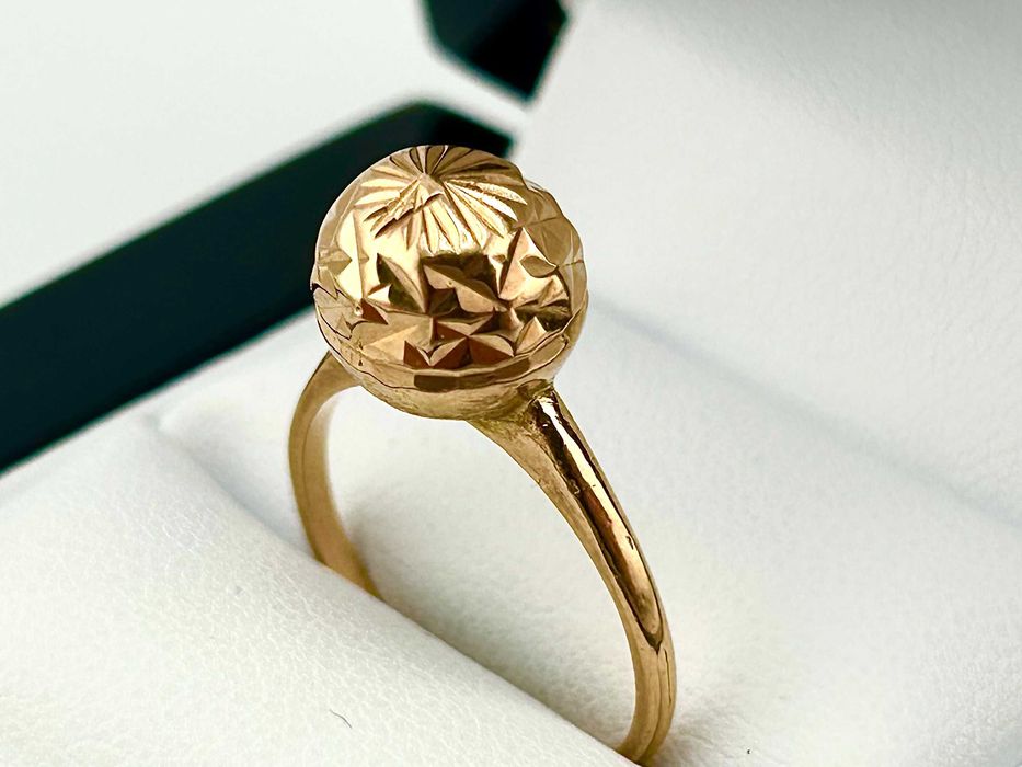 Wyjątkowy złoty pierścionek 2,51 g PR.585 14K R.13