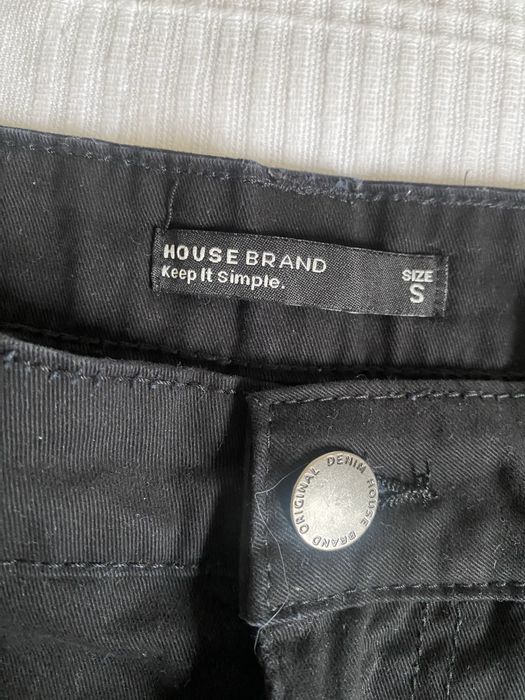 Czarne szerokie spodnie z kieszeniami House