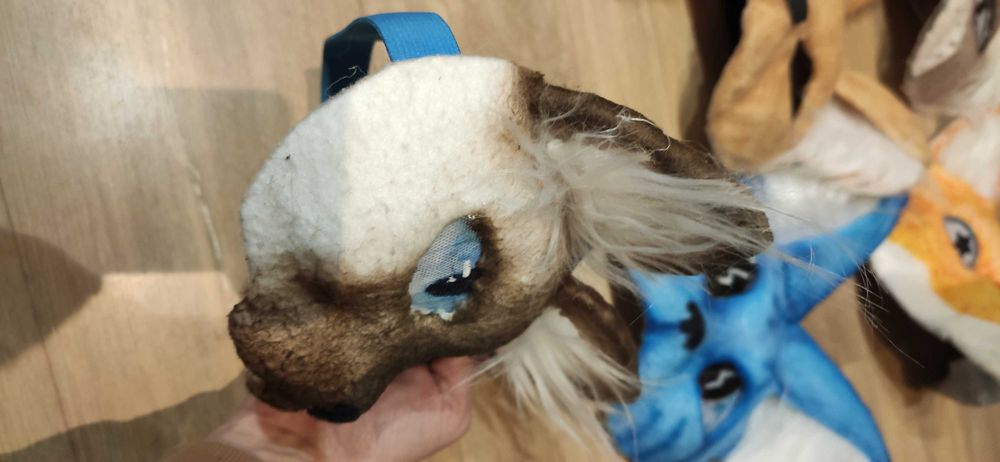 Maska therian kot syjamski