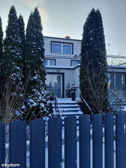 Piękny Duży Dom - 3 mieszkania + duży ogród