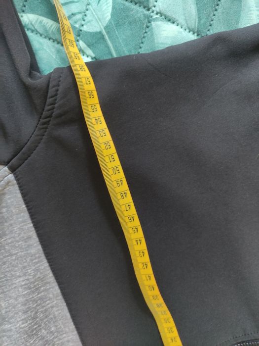 Kurtka typu software z kapturem