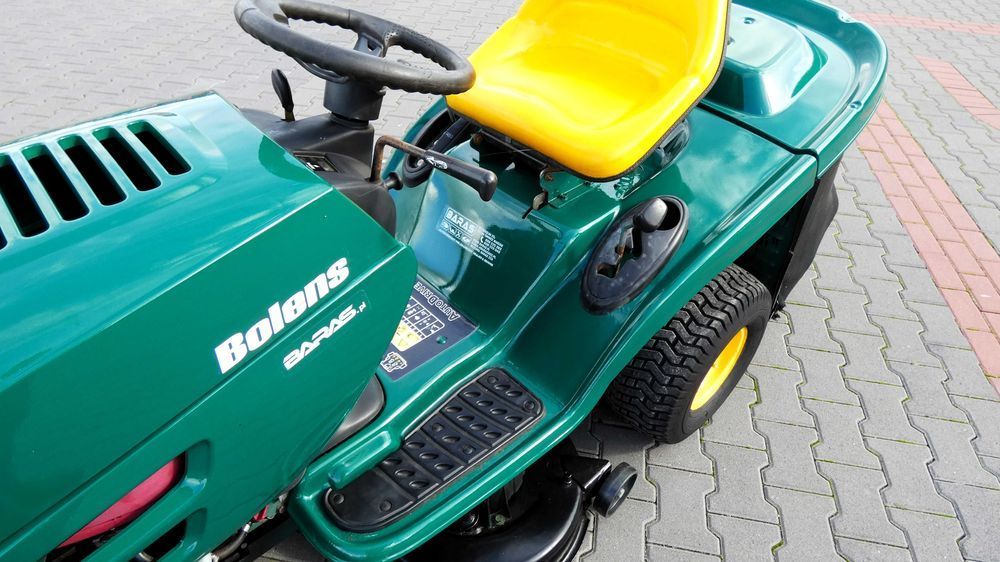 Traktorek kosiarka Bolens Briggs&Stratton (230902.5) - Baras