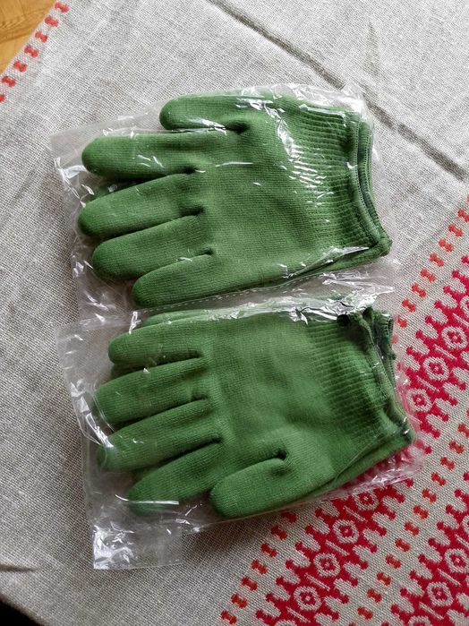 Перчатки для увлажнения рук