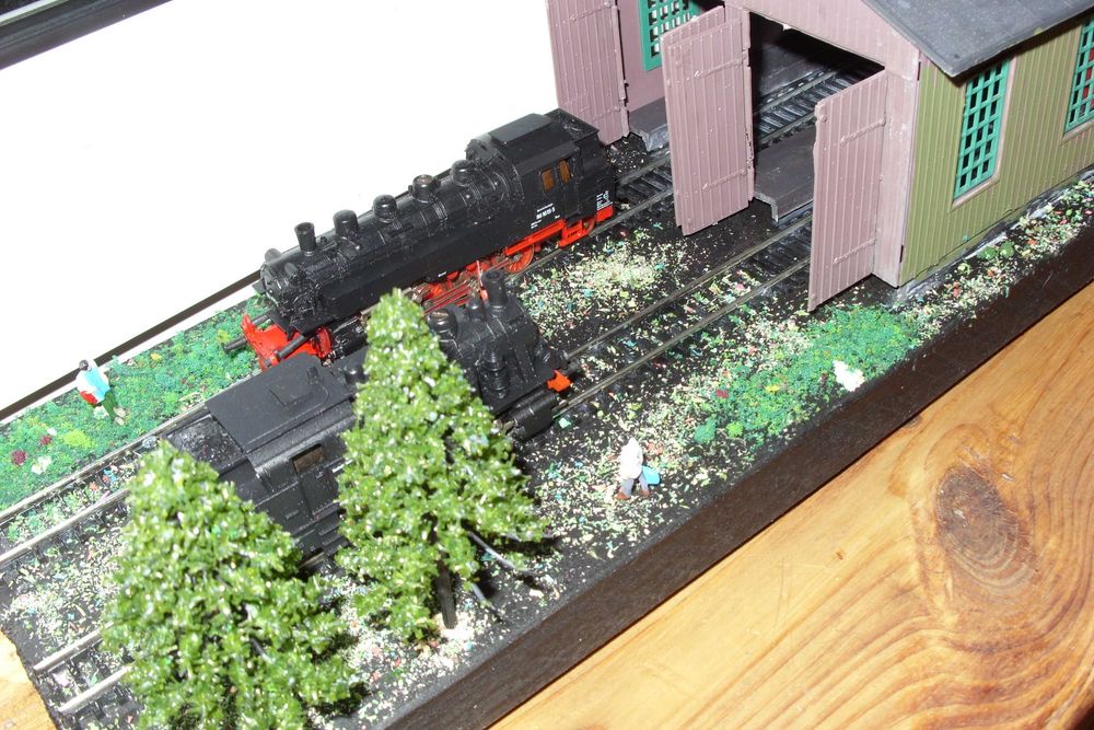 TT diorama parowozownia eksozytor