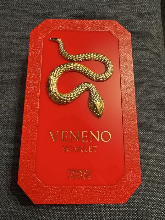 Perfumy French Avenue - Veneno Scarlet