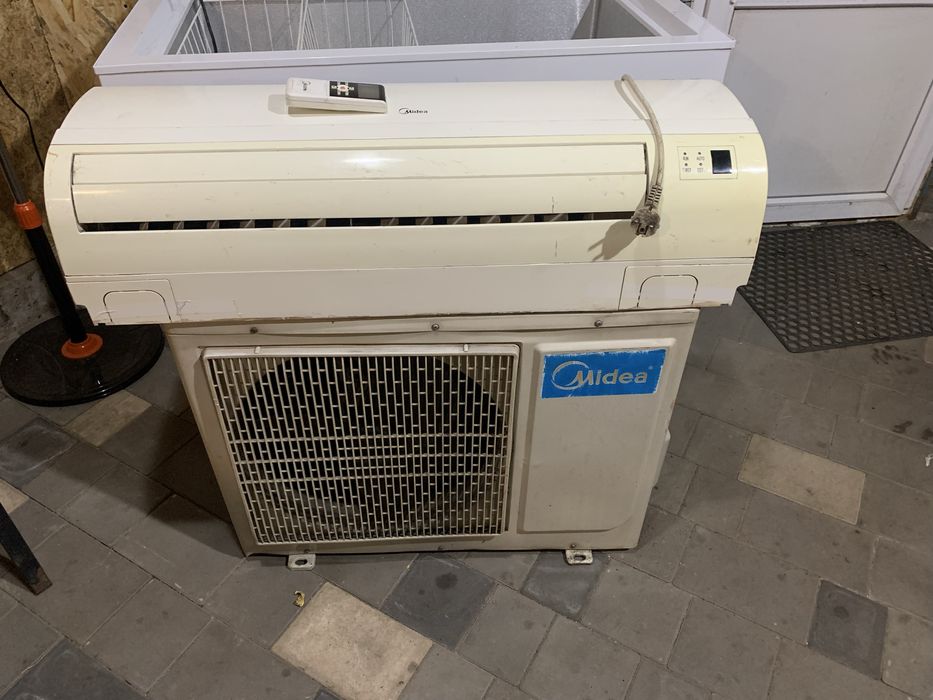 Кондиціонер Midea-18 б/у