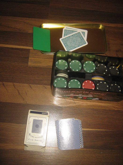 Набор для покера,некомплект