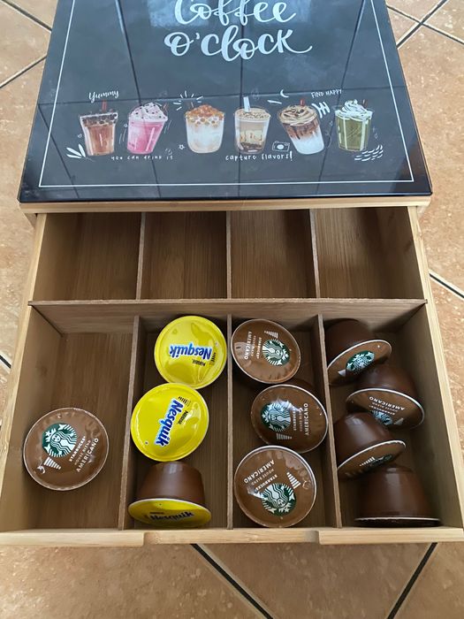 Ekspres Nescafe Dolce Gusto z szufladą na kapsułki