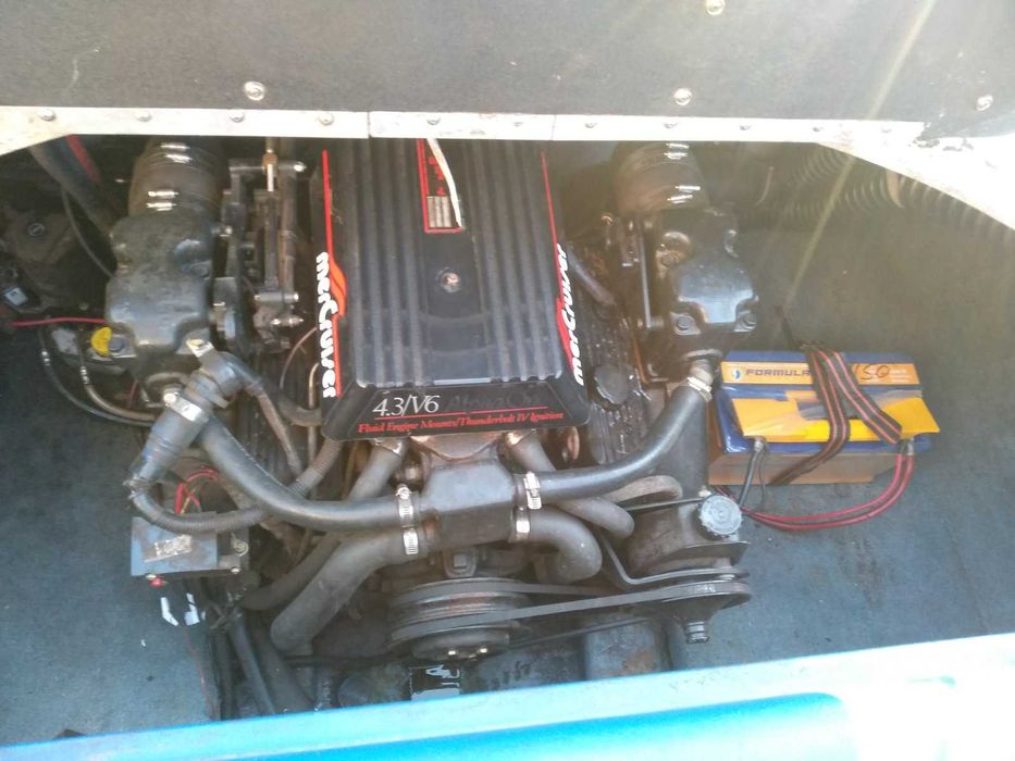 Катер Larson 18FT