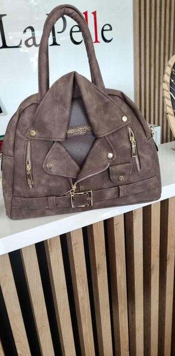 Torebka romaneska Moschino