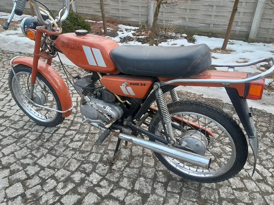Komar riga delta 680km przebiegu oryginalny lakier motorynka romet 50