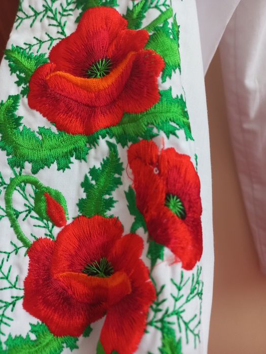 Вишиванка для дівчинки