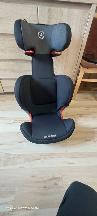 Fotelik samochodowy Maxi Cosi dla dziecka 15-36kg