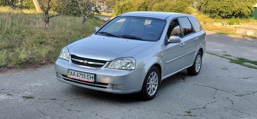 Шевроле Лачетті газ 1.8