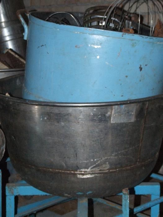 Дежа из нержавейки с ручками