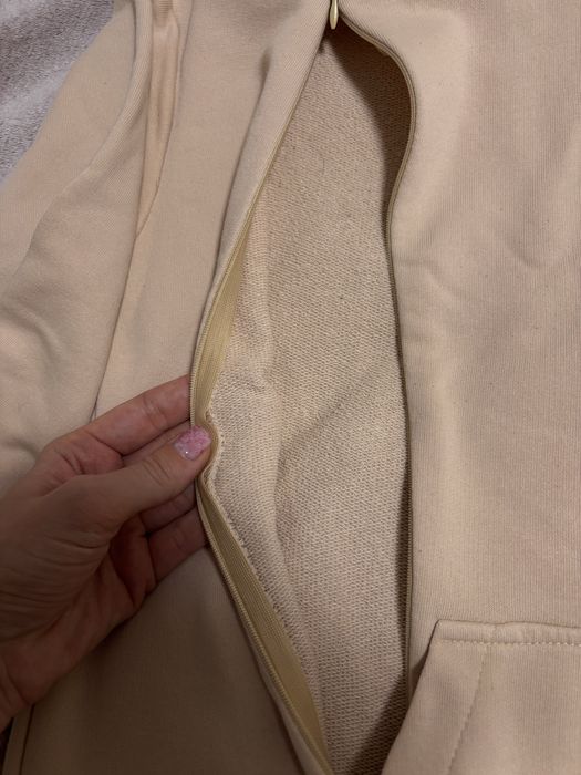 Спортивний костюм для вагітних та годуючих