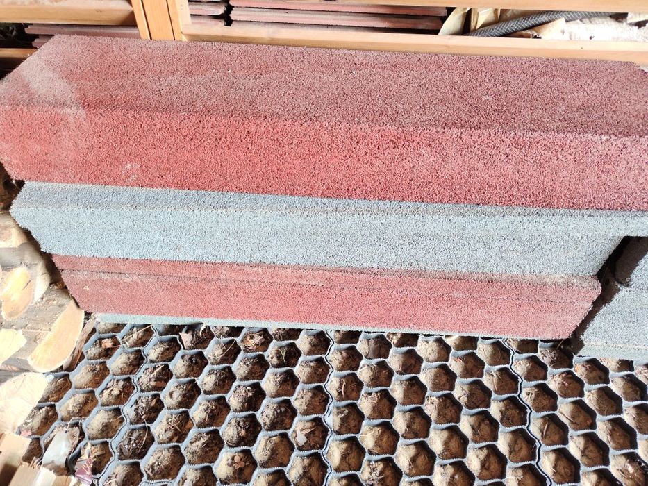 Obrzeża gumowe 100×25×5 cm – 12 szt. NOWE